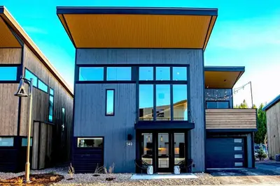 Image de Mountain View Retreat! - Hot tub/Pool/Gym/Sleeps 10!