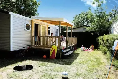 Image de 4-Zimmer-Mobilheim fĂĽr 6 Personen + Tv