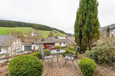 Image de Appartement 'Ferienwohnung Rehsiepen' avec vue sur les montagnes, terrasse privée et Wi-Fi