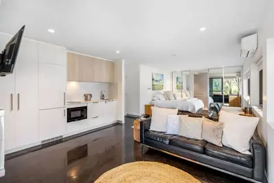 Image de Beachfront Studio with Breathtaking Views