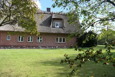 Image de \"Meyers Ferienhaus\" avec jardin privé et Wi-Fi