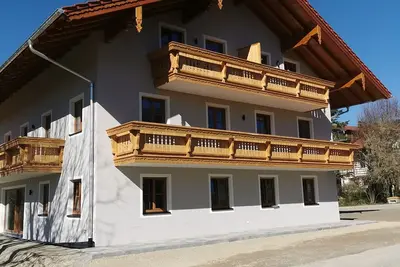 Image de Nr. 1 Neubau Ferienwohnung mit 2 Sep. Schlafzimmern, Ost-balkon, 75qm