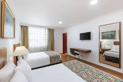 Image de 4 Elegant Units! Free Parking, City Views, Minutes to Parque de la 93