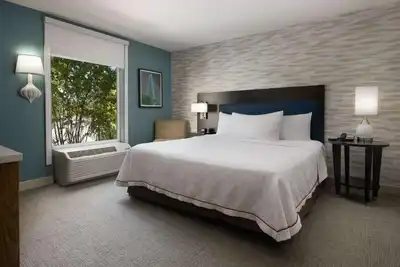 Image de Getaway to Charleston Bliss! Outdoor Pool, Free Parking and Free Hot Breakfast