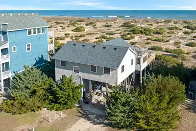 Image de Sandpiper: Oceanfront | Hot Tub | Rooftop Deck
