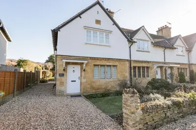 Image de Dazie Cottage, family friendly, with open fire in Broadway