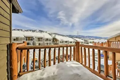 Image de Cozy Townhouse In Between Resort and Downtown