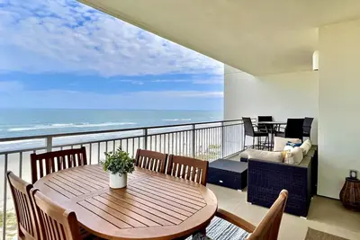 Image de Oceanfront Corner Unit! Welcome to SeaSpell!