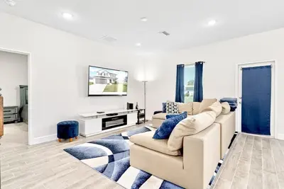 Image de Spacious & Private Hudson Retreat by SunWest Park!