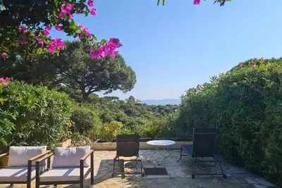 Image de Gigaro - Mas avec vue mer et climatisation