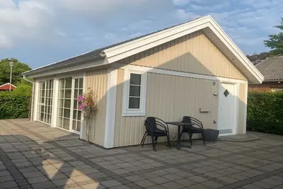 Image de \"Alwina\" - 1. 5km from the sea by Interhome
