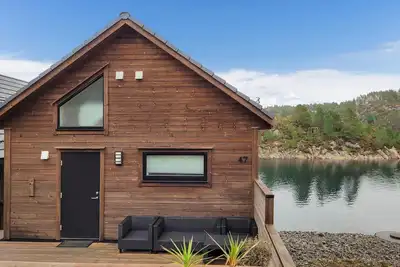 Image de Superbe maison à Urangsvåg avec Wi-Fi