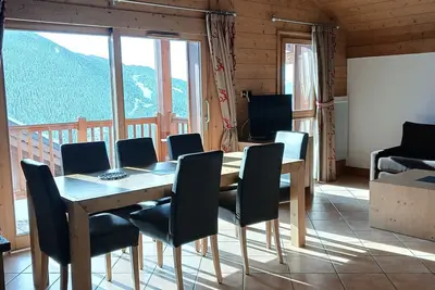 Image de Vallandry: Appart 4 pièces, ski aux pieds, 6 pers, balcon, parking