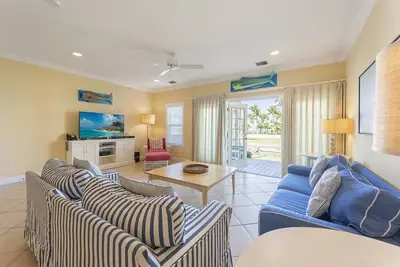Image de Indigo Reef Resort Waterfront Villa 22 With Boat Dockage, Pool, and Sunset-View