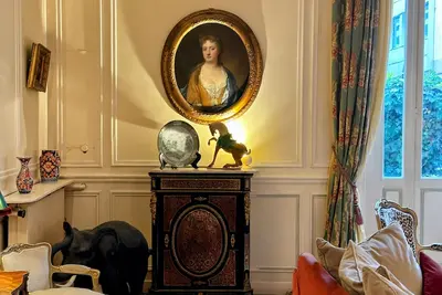 Image de Vie de Paris, Gracious Paris apartment near Trocadero. Perfect for the Olympics