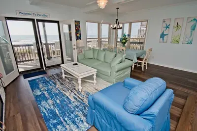 Image de Ocean Reef 9-B1, Oceanfront Condo in Emerald Isle, Nc!