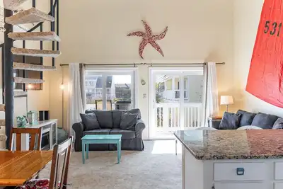 Image de Pebble Beach G-212, Oceanside Condo in Emerald Isle, Nc!