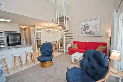 Image de Pebble Beach I-208, Oceanside Condo in Emerald Isle, Nc!