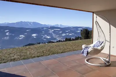 Image de Studio 1111 with Sauna & Hot Tub