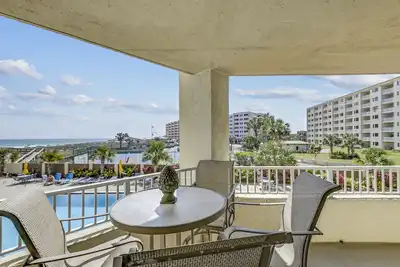 Image de Inlet Reef 109 is a gulf front 3 Br sleeps 8