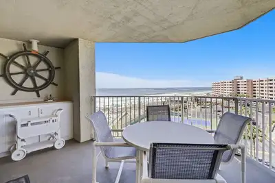 Image de Ir 510 is a open floor plan 2 Br with great gulf views
