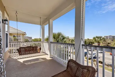 Image de Joes Dream is a Gorgeous 3 Br 3 Ba home in Destin Pointe that sleeps 8