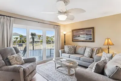 Image de ⛱️Seacrest 210 2br - Beachfront Complex without Beachfront Prices!
