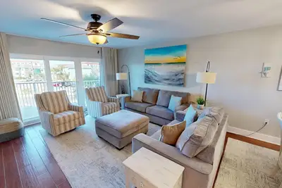 Image de Seacrest 308 is a 2 Br Gulf front on Okaloosa Island