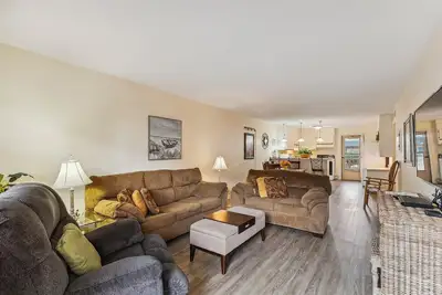 Image de Venus 219 - 2nd Floor 1 Br on Okaloosa Island with easy beach access