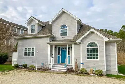 Image de Spacious Salt Pond home with private deck & pool/hot tub/tennis access