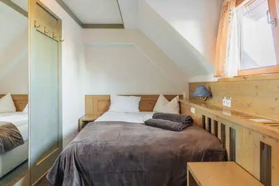 Image de Krvavec Double room with balcony 1