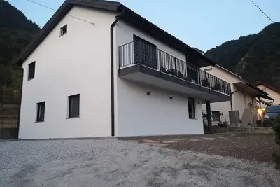 One bedroom apartment with Balcony 2