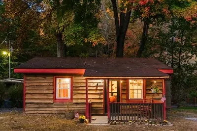 Image de Creekside Cabin 15 Minutes from Cataloochee Ski Area, No 4x4 needed!