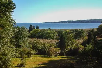 Image de Secluded Bayview Retreat: Your Private Haven in Conservation Forest
