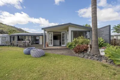 Barefoot Daze - Matarangi Holiday Home