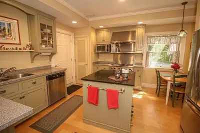 Image de Fabulous Mountain Top Retreat - 10 minutes from mount snow!