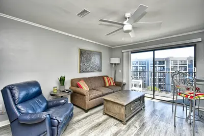 Image de Beachside Luxury: 1 Br Myrtle Beach Resort Condo!
