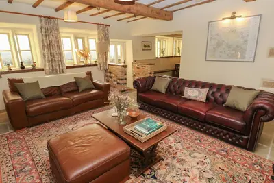 Image de The Farmhouse, pet friendly, with open fire in East Morton