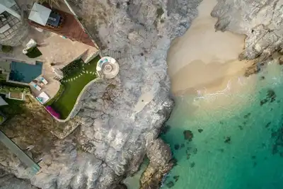 Image de Luxury Beachfront Villa with Private Pool, Chef & Butler