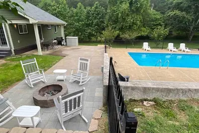 Image de Chattanooga Country Home + Pool + Firepit-relaxing + Dog-friendly