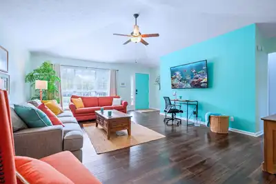 Image de Fully Fenced Coastal Haven Between Downtown Savannah and Tybee Island