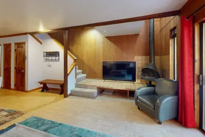 Image de Walk to Lifts | Wooded Area | Fireplace | French Henry B5