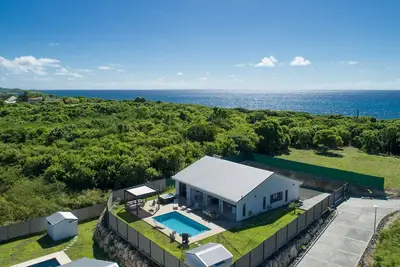 Image de Villa de Luxe avec Piscine à Saint-François