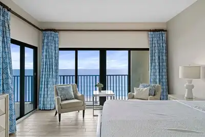 Image de Enjoy spectacular Gulf views from this Miramar Beach vacation home!