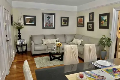 Image de Spacious 2 bedrooms Jackson heights 1st Floor