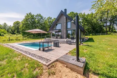 Image de Maison confortable Ă Gospic avec Wi-Fi