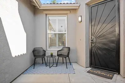 Image de Cozy single story home, 9 mins from Sacramento International airport.