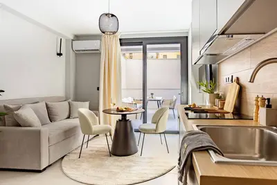 Sanders Tower Centre - Studio Duplex avec Terrasse