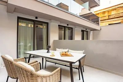 Sanders Tower Centre - Duplex T2 confortable avec terrasse