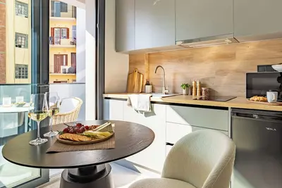 Image de Sanders Tower Centre - Studio confortable avec balcon